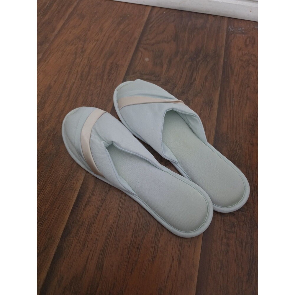 Vintage Madye's House Slippers Mint Color Size Small 5-6 70s